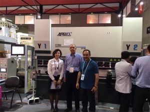 અર્લ તરબૂચ ગ્રાહકો અમારી પ્રદર્શન મુલાકાત લો