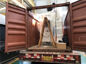 પેકેજ ડિલિવરી