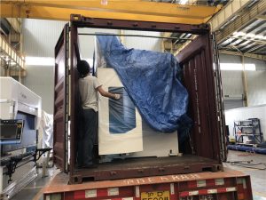 પેકેજ ડિલિવરી