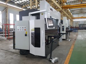 રોબોટ પ્રેસ બ્રેક